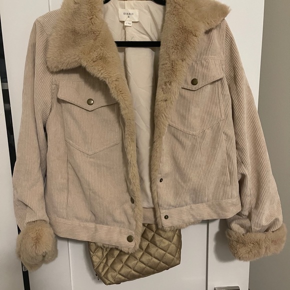 Corduroy pale pink fur jacket - Picture 4 of 5